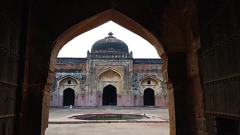 Khairul Manazil, Delhi