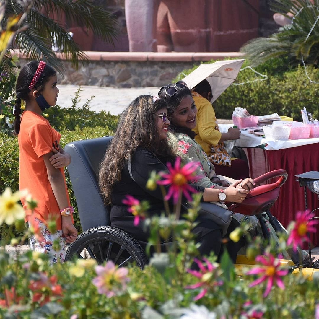 Visitors can also buy flowers, plants, and garden accessories from the stalls set up by leading nurseries