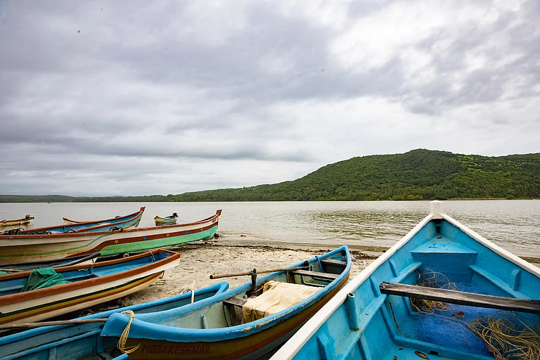 The pristine Tarkarli beach - mtdc.co