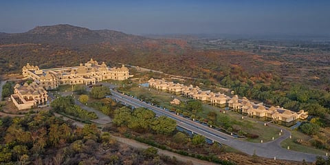 Evolve Back Hampi Kamalapuram Palace