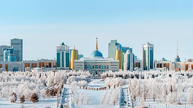 Shutterstock : Kazakhstan, Nur-Sultan, the centre of the left bank of modern Astana