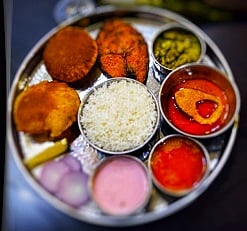 A typical Malvani thali