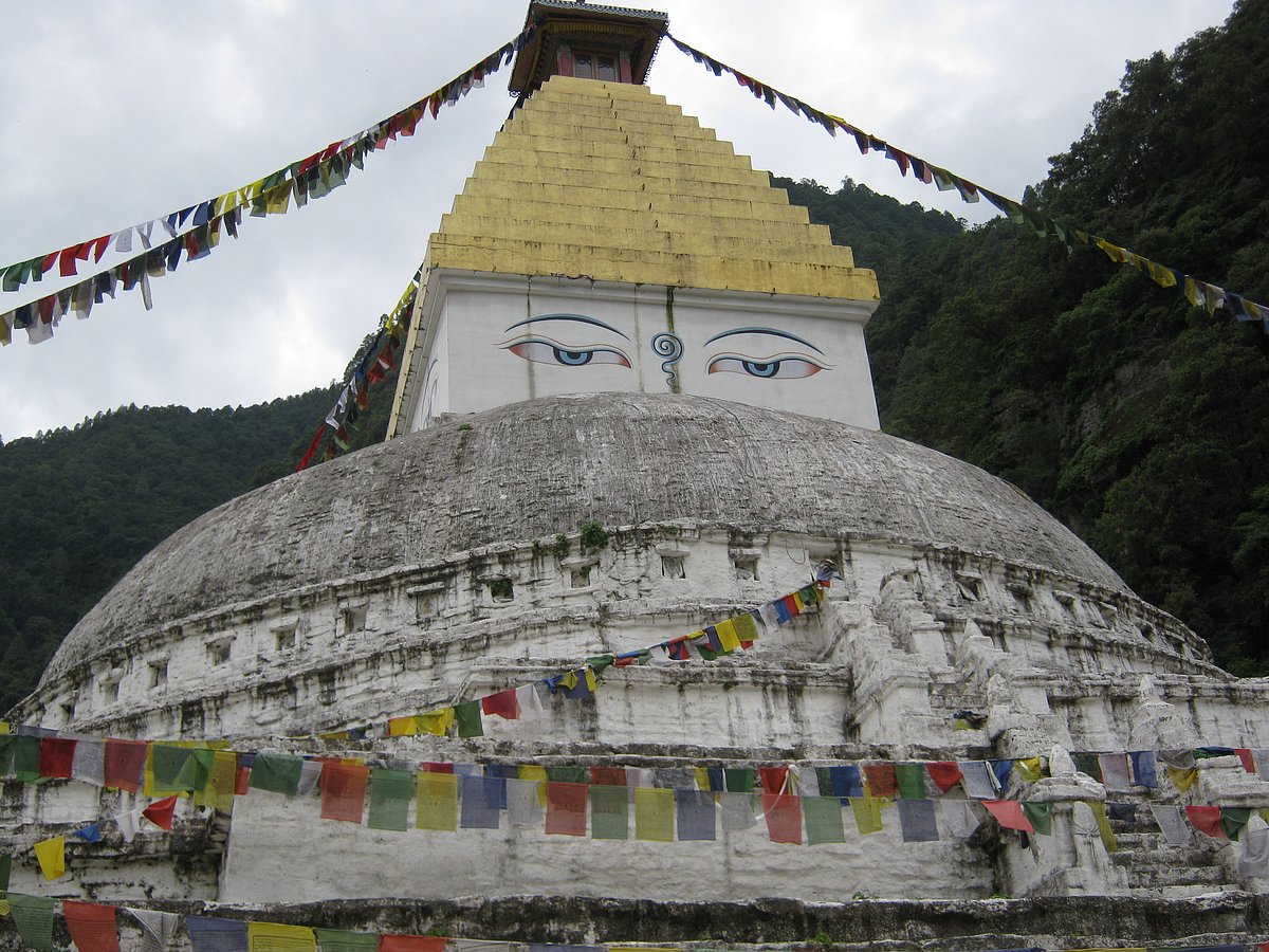 Gorsam Chorten gompa at Zemithang