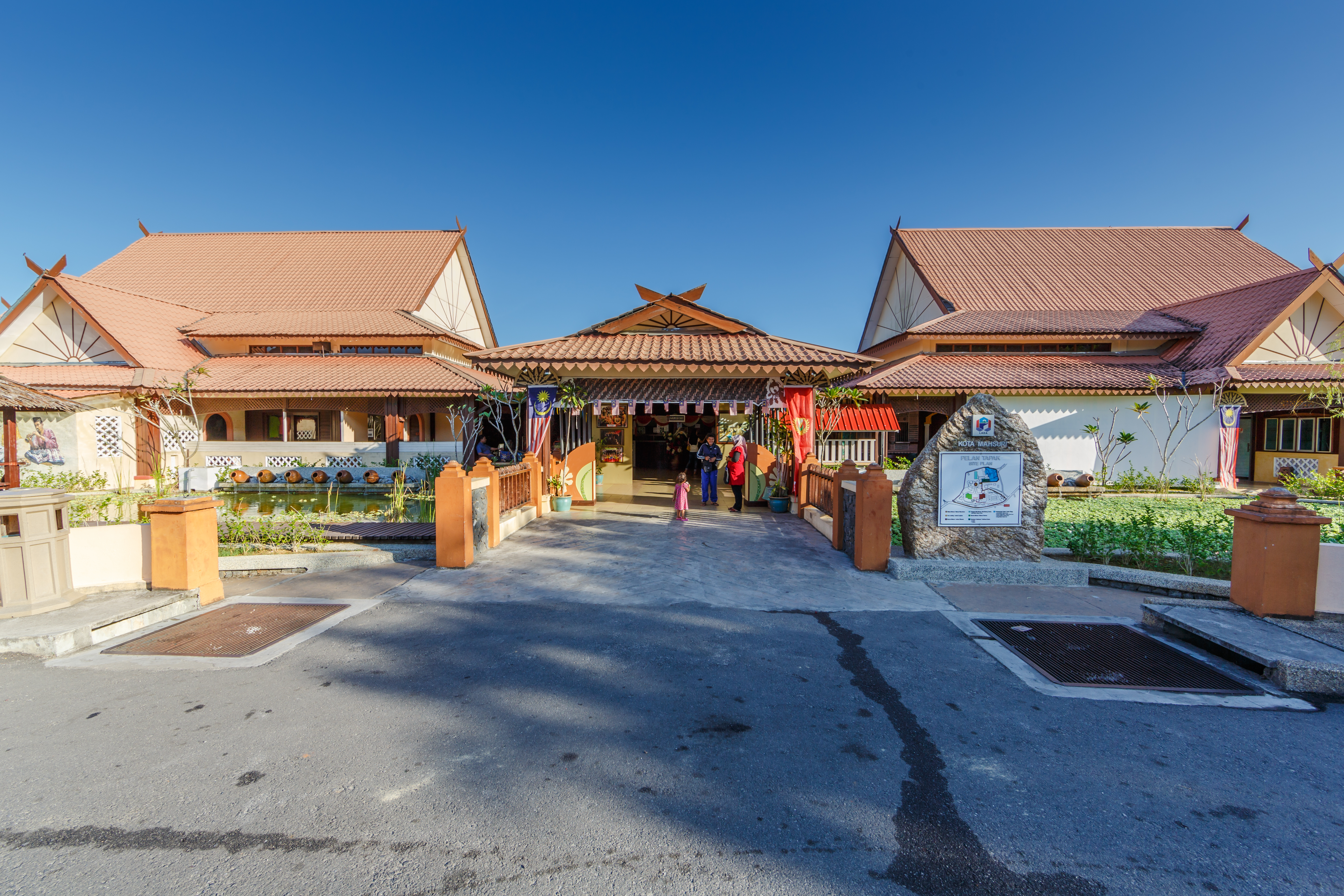 Mahsuris Tomb, Langkawi