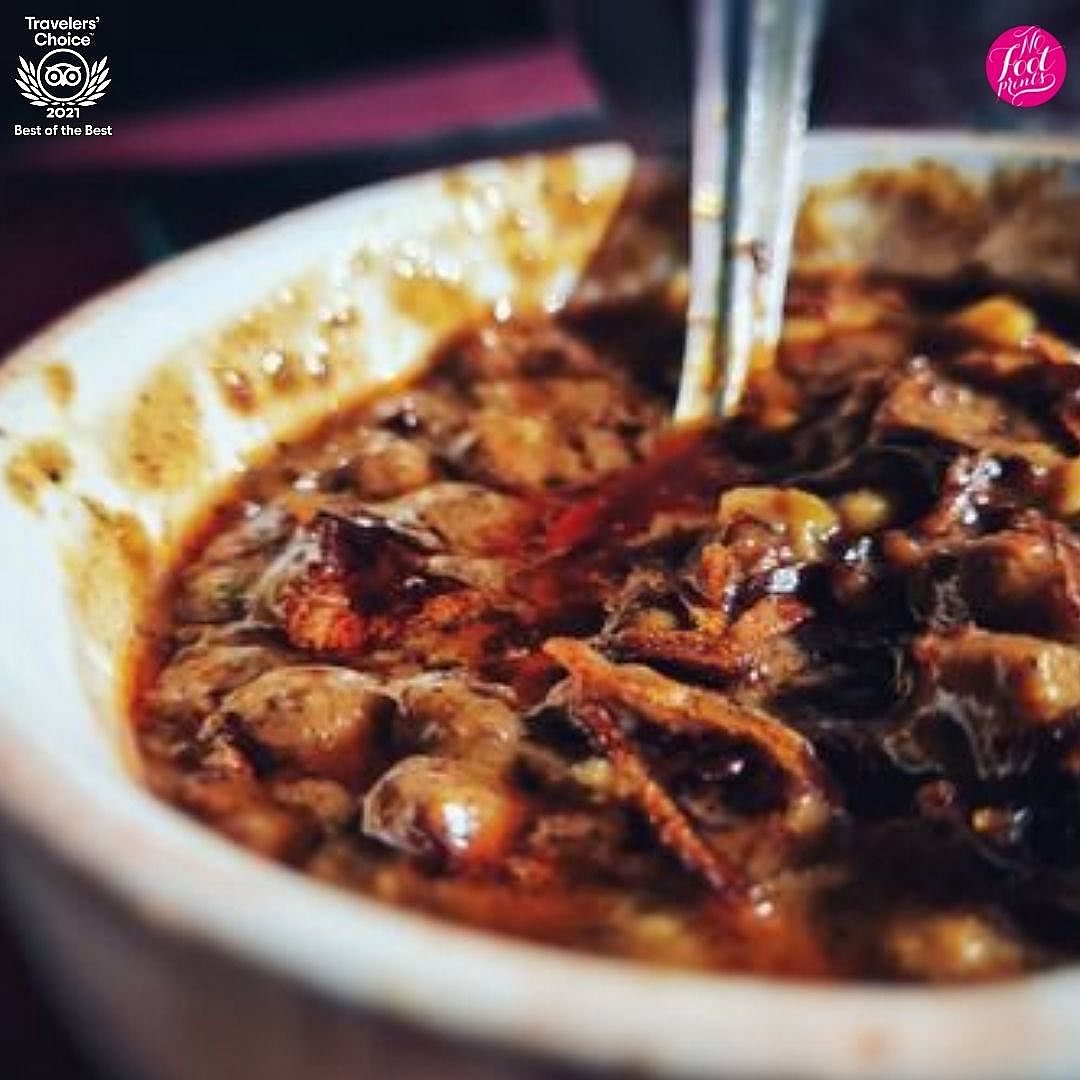 The ‘Kabab and Curry’ walk takes you to the nerve centre of non-vegetarian street food – Mohammad Ali Road and Bohri Mohalla