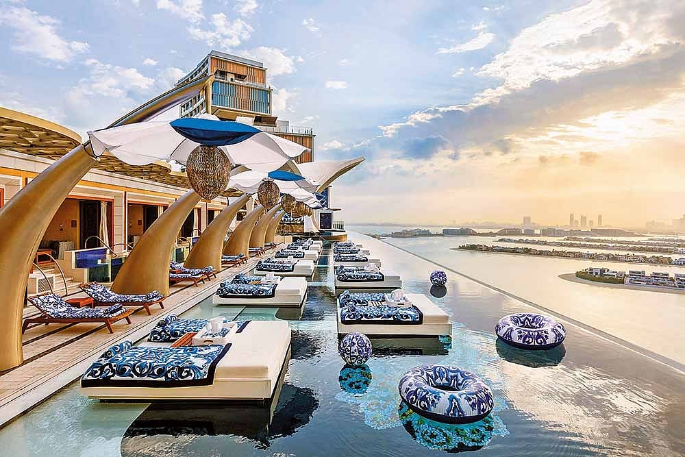 The Cloud 22 Skypool (Swipe left for more photos)