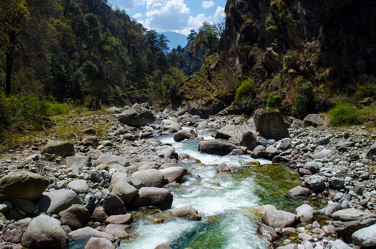 A view of the Tirthan valley