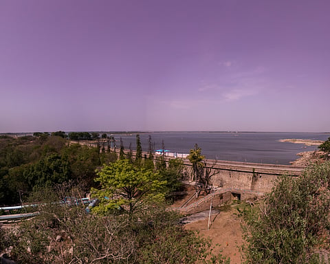 Osman Sagar Lake