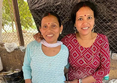 youtubeswadofficial/Instagram : After losing their jobs to covid 19, Kakuli and Poornima started their own food joint in Malviya Nagar