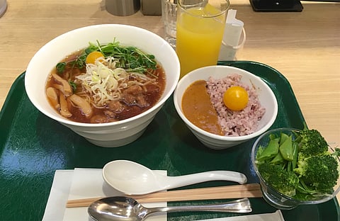 Noodle soup and curry with vegetables at T's Tantan
