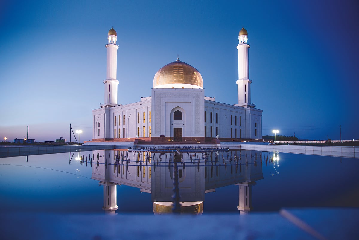 Nur-Astana Mosque, Astana