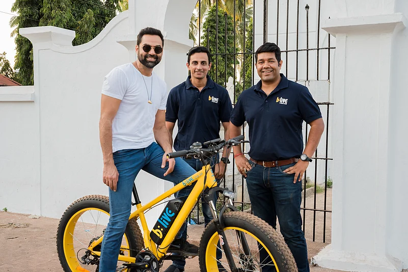 Deol with Blive co-founder and CEO Samarth Kholkar (centre) and co-founder and COO Sandeep Mukherjee (right)