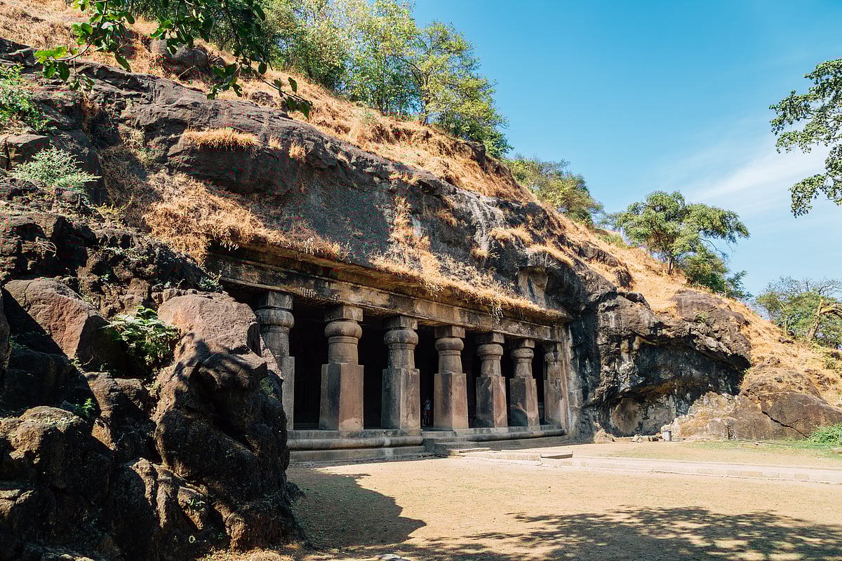 Shutterstock : The Elephanta Caves is a ferry ride away from Mumbai 