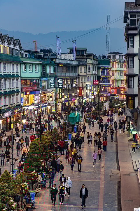 Past Dusk at MG MArg