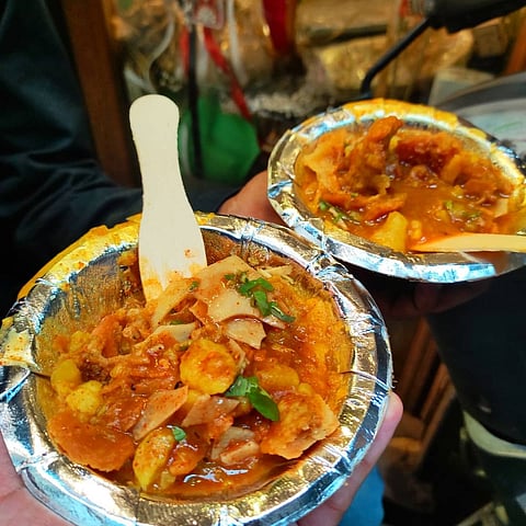 Offerings of Jung Bahadur Kachori Wala