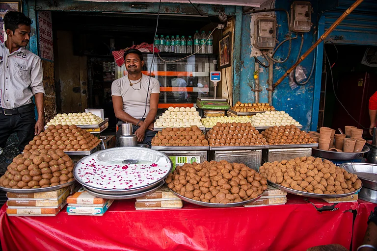 Must-Try Street Foods In Mathura - Shutterstock