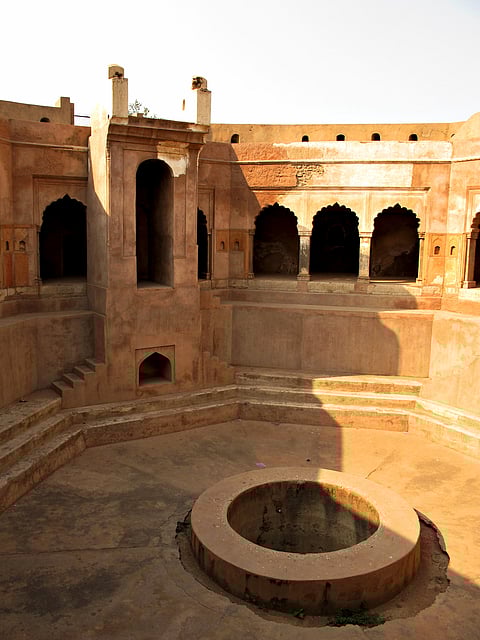 Ghaus Ali Shah ki baoli