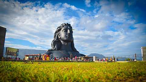 The Adiyogi Shiva, a 112-foot statue at the Dhyanalinga Temple 