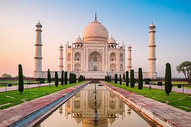 Shutterstock : Taj Mahal is a popular tourist spot in Agra