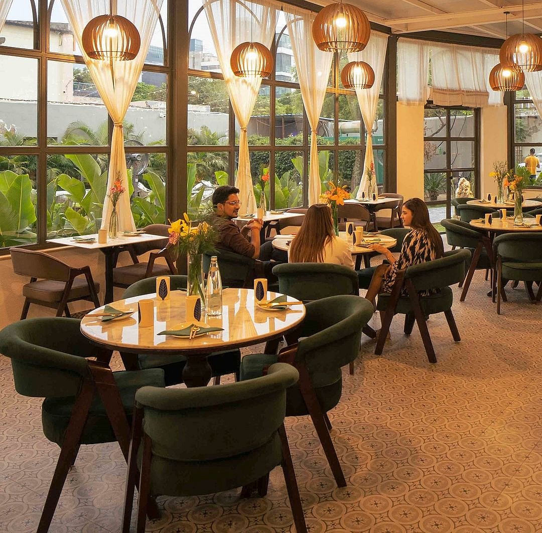 The interior decor of Burash, Noida