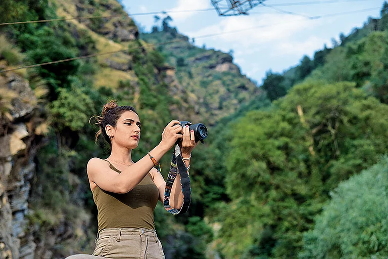 A still from "Dhak Dhak" (2023) - null