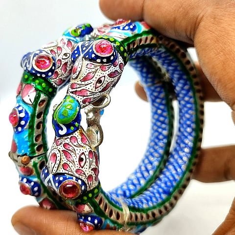 Gulabi Meenakari