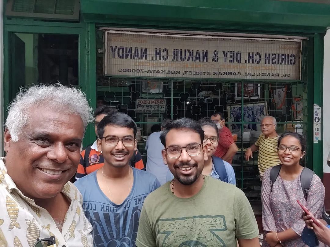 Ashish Vidyarthi enjoys the sweets at a legendary mishti shop in Kolkata