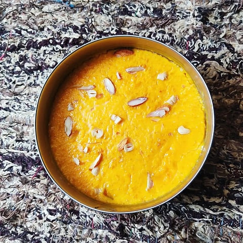 A traditional bowl of makuti from Bihar