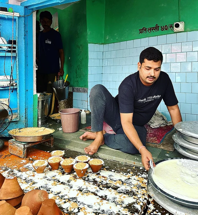 Shiv Prasad Lassi Bhandar