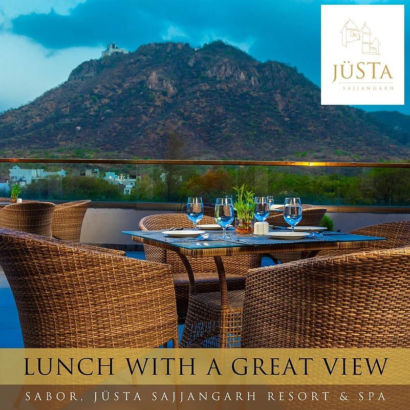 Sabor restaurant has a view of Sajjangarh Fort