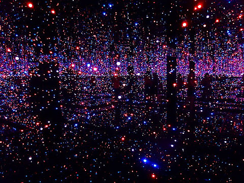 Yayoi Kusama's mirror room