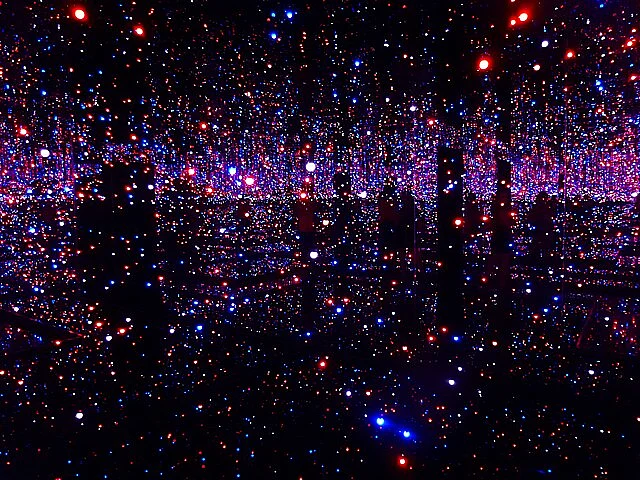 Yayoi Kusamas mirror room
