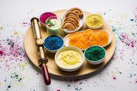 Gujiya, jalebi, rasmalai, and lassi is the perfect dessert combination for Holi