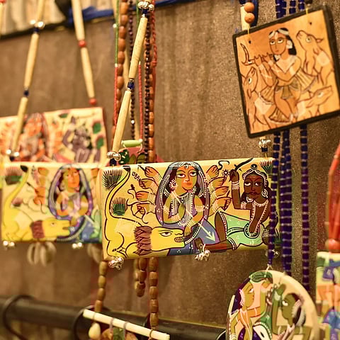 Pick up the finest in handmade clothing, home decor and accessories at Syuti Shaili