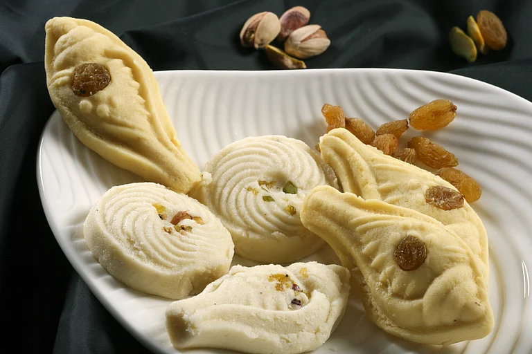 A platter of assorted sandesh - Shutterstock