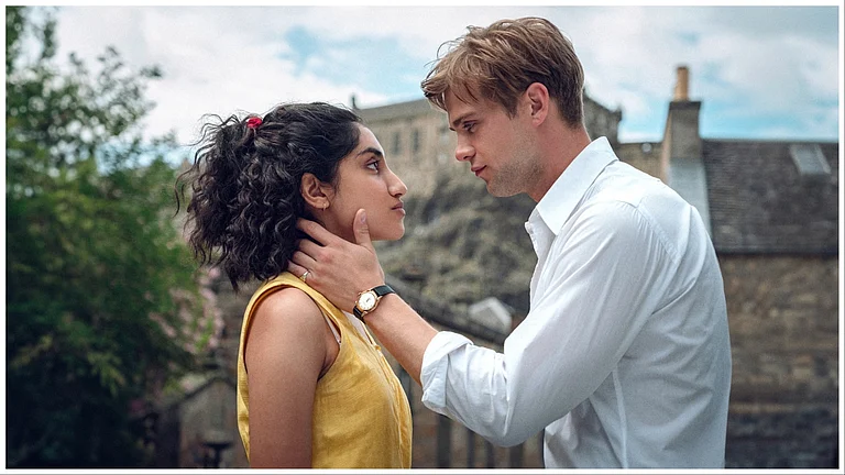 Ambika Mod and Leo Woodall in a still from One Day - Netflix