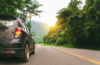 Shutterstock : Have a peaceful road trip with these tips for motion sickness