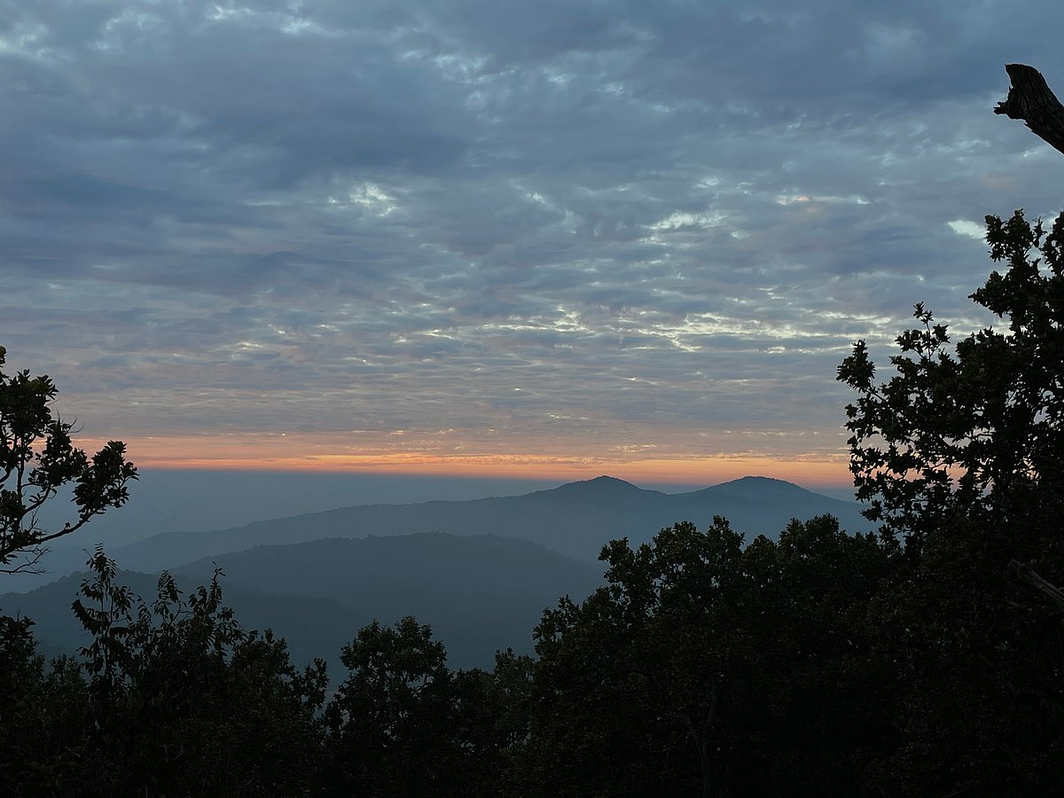 Witness beautiful sunsets at Netarhat 