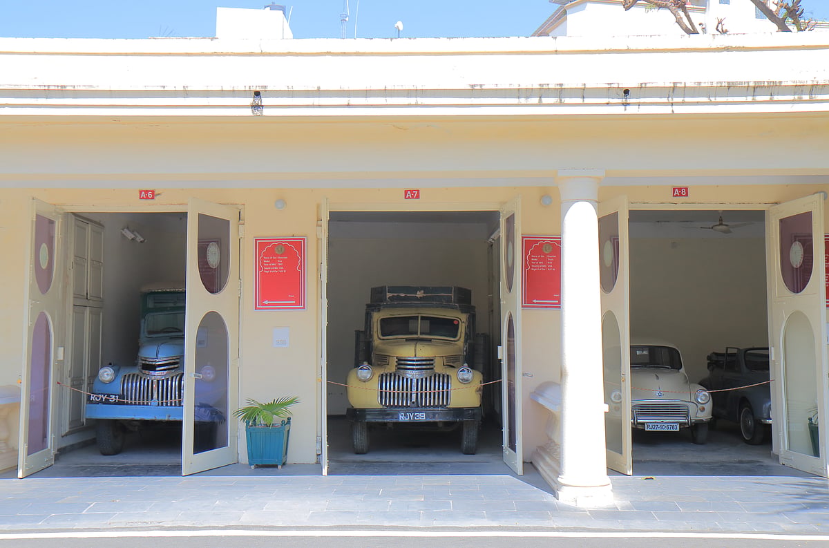 A glimpse into The Vintage and Classic Car Museum