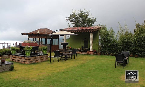 A view of Mount Chalet