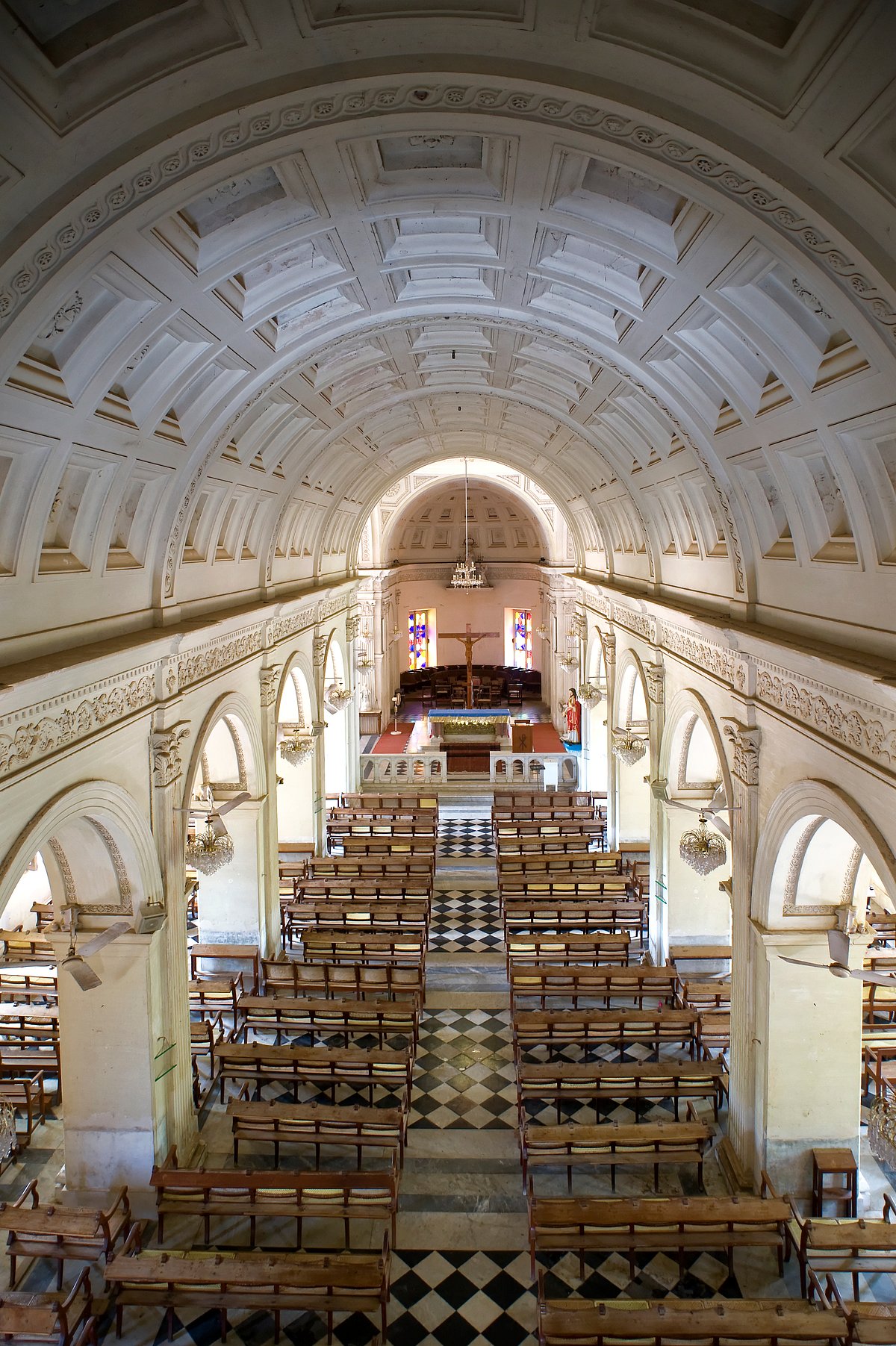 Interior of a Notre Damede Agnes church, Pondicherry - Shutterstock