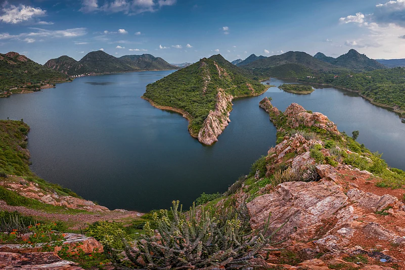 Bahubali Hills, part of the Aravalli Range of Northern India.