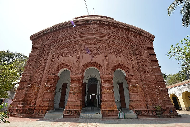 The Nandadulal Temple of Gurap is an aatchala temple decorated with intricate terracotta work