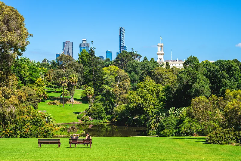 Relax in the Royal Botanic Gardens