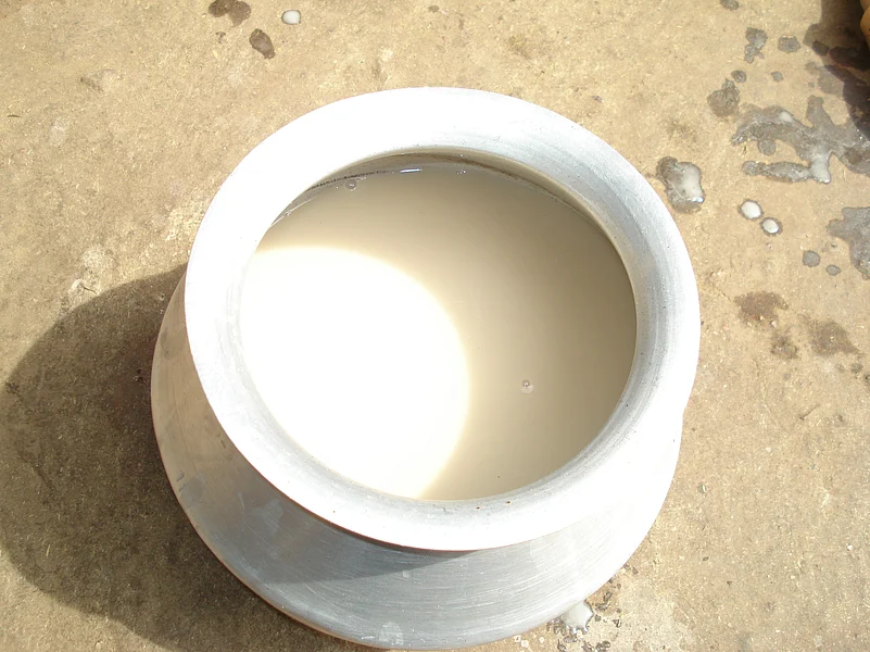 Locally made rice beer or hariya