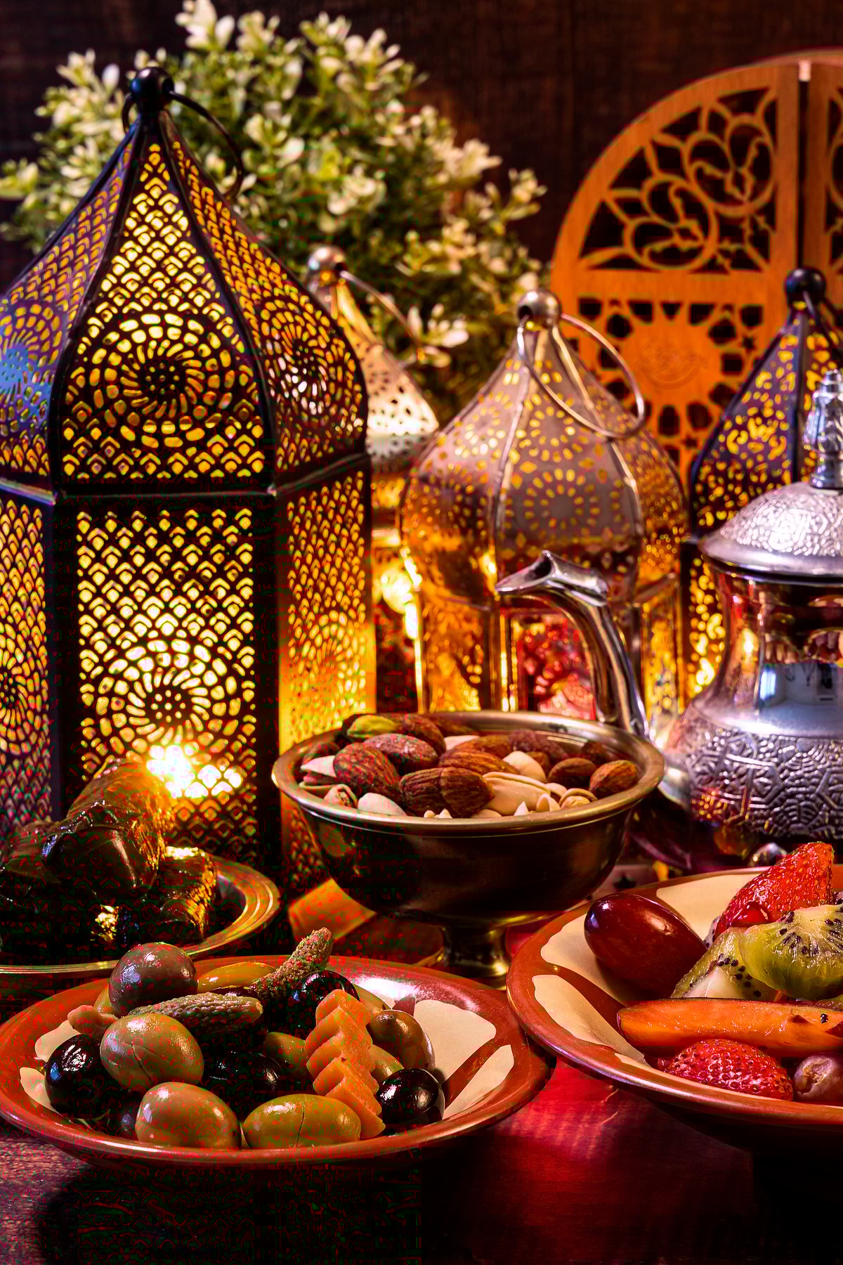 Shutterstock : Iftar is served during the Holy month of Ramadan