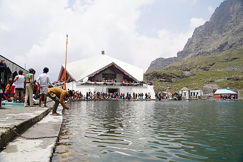 Inside the Hemkund Sahib