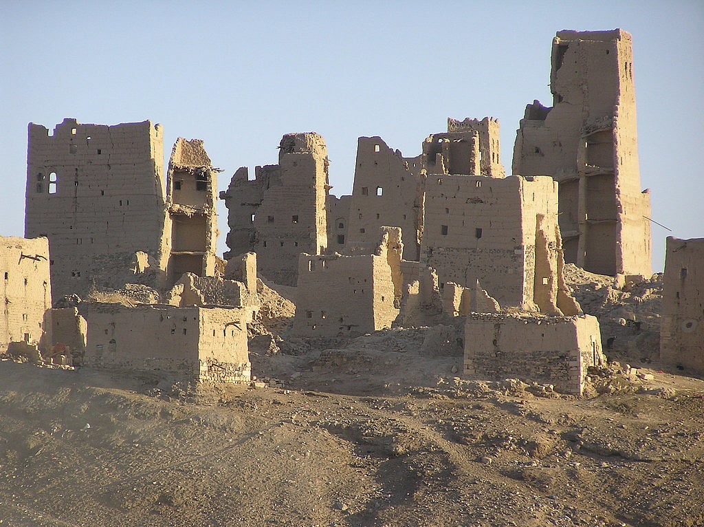 The ruins of MaRib