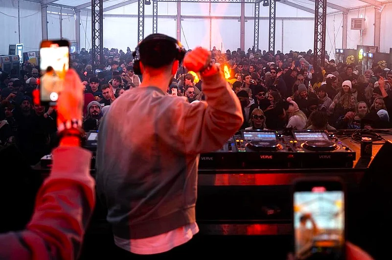 Höffen at the Verve Festival in the Swiss mountains