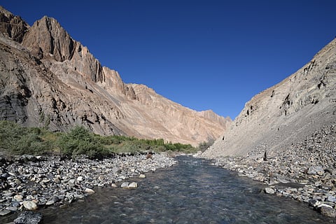 Markha valley trek takes you through many strange passes
